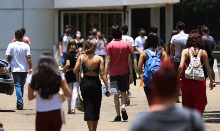 Estudantes contam como usaram o Enem para estudar fora do Brasil (Ag. Brasil)