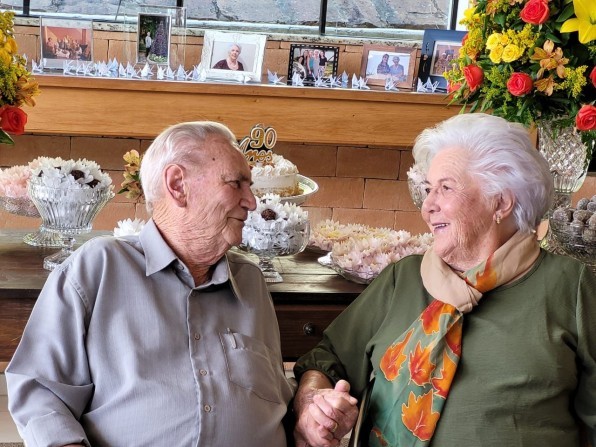 Dona Mercedes comemora 90 anos !
