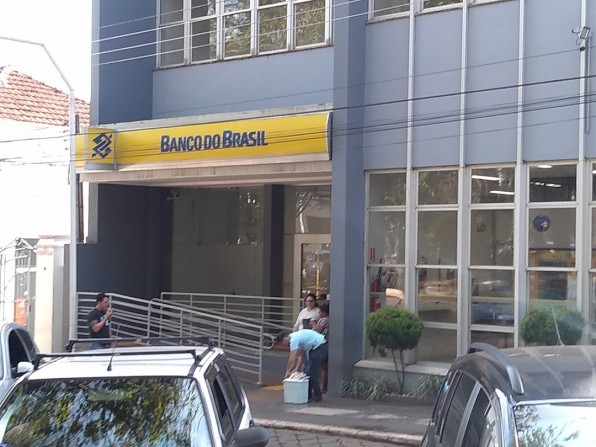 Banco do Brasil abre concurso com 4.480 vagas com salário inicial de R$ 3 mil