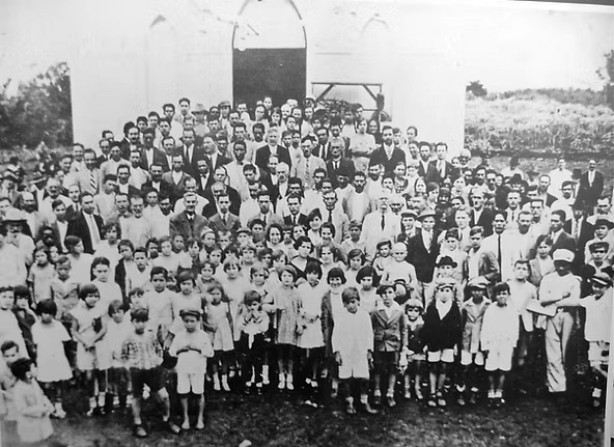 Exposição “Imigrantes de Piraju” começa nesta segunda dia 4/08 no Centro de Convenções