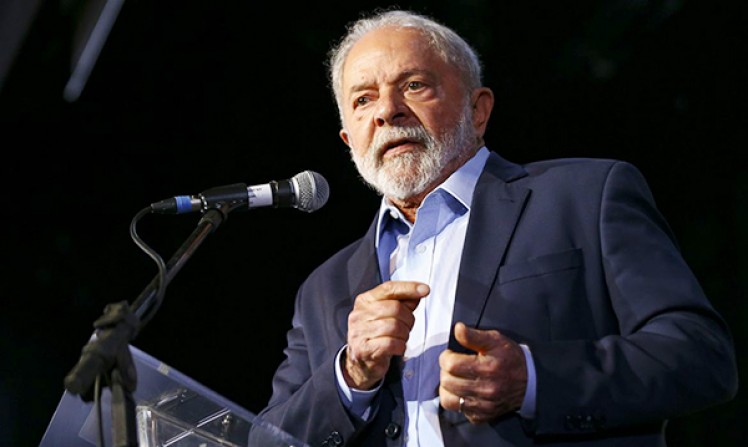 Lula entra para a história da redemocratização com 3º mandato (Agência Brasil)