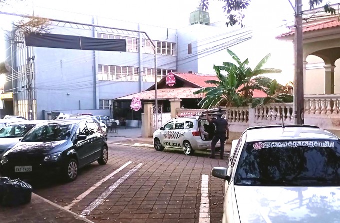 Polícia Civil prendeu 4 por tráfico de drogas em Piraju na quarta a noite