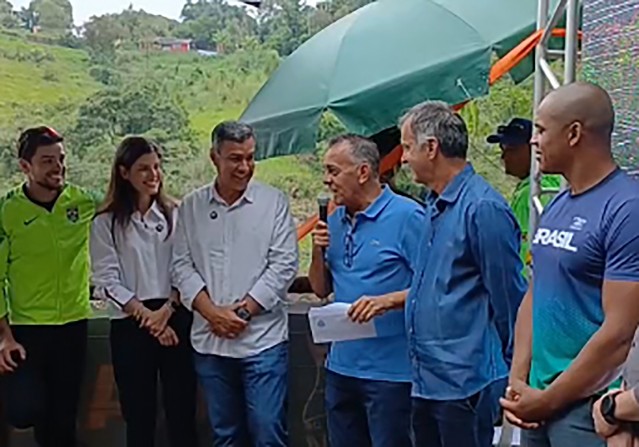 Evento internacional de  slalom nas corredeiras de Piraju reúne público, atletas e autoridades