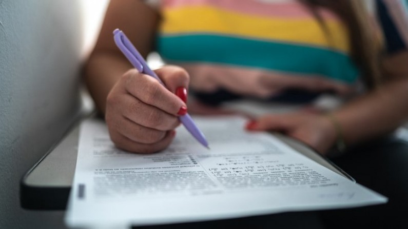 Concurso público em Campos do Jordão/SP tem vaga para jornalista e outros cargos. Veja edital