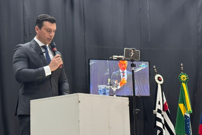 Diplomação: Promotor Eleitoral da Comarca de Piraju ressalta responsabilidades dos eleitos