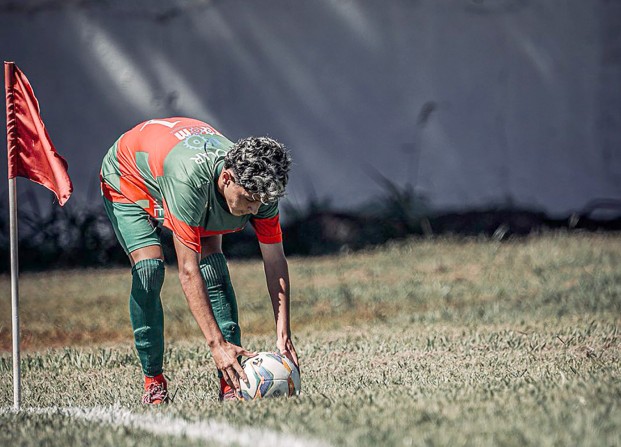 Piraju em campo: Eduardo, aluno de escolinha municipal de futebol se destaca no Paraná