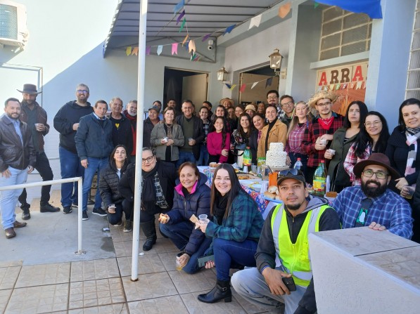 Servidores organizaram um arraiá no Paço Municipal em Piraju