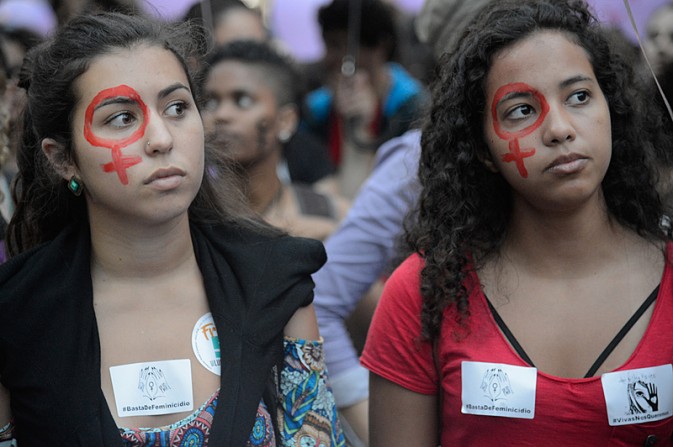 Feminicídio em alta afasta Brasil da igualdade de gênero