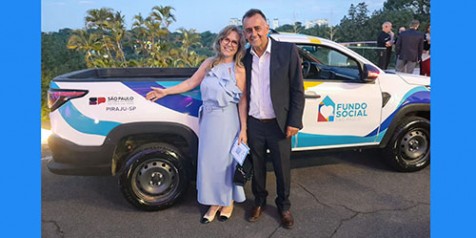 Carmen Silvia e Zoraide em agenda social a SP trazem veículo para o Fundo Social de Piraju