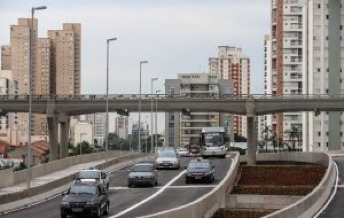 Projeto de lei de SP permite transferência de veículos mesmo com IPVA a vencer