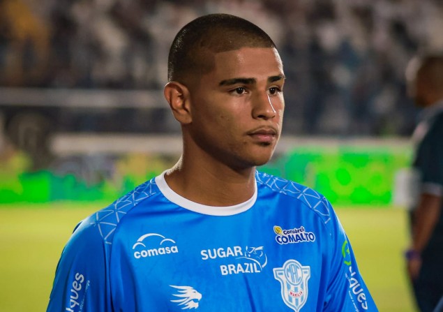 Jovem atleta de Piraju, João Lucas “Trator” estreia e se destaca na Copa SP de Futebol Júnior