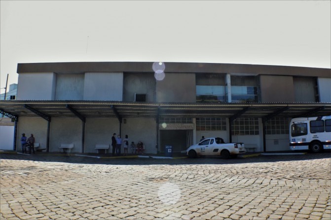 DIRETORES DA PREFEITURA DE PIRAJU VISITAM RODOVIÁRIA DA CIDADE