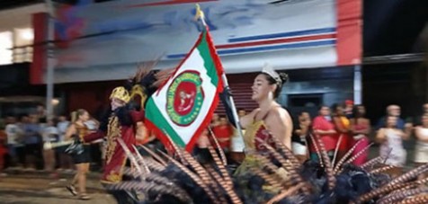 BAIRRO ALTO : ESCOLA MANTEVE TRADIÇÃO E DESFILOU NO CARNAVAL 2026